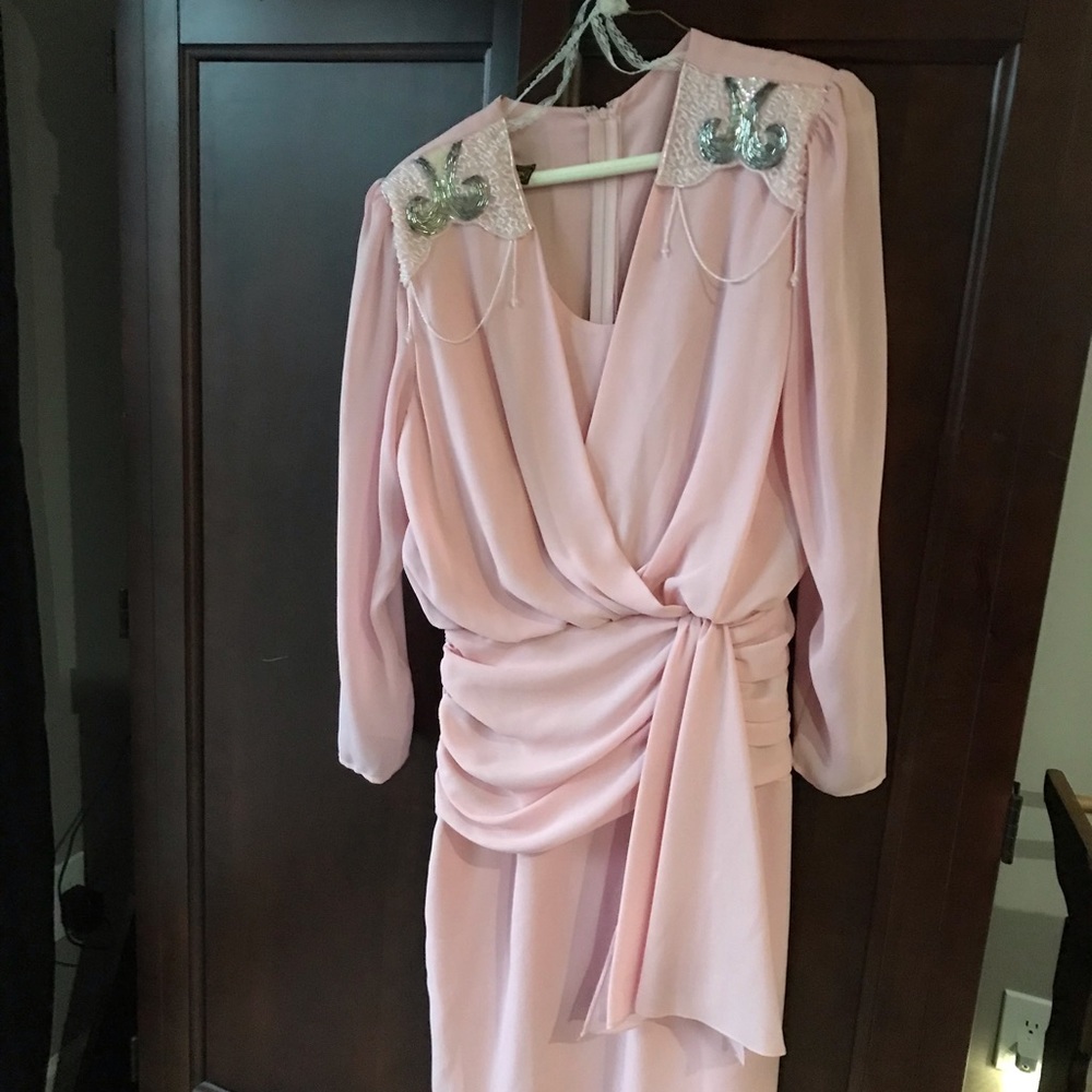 Vintage! Sharp pink/ mauve dress!